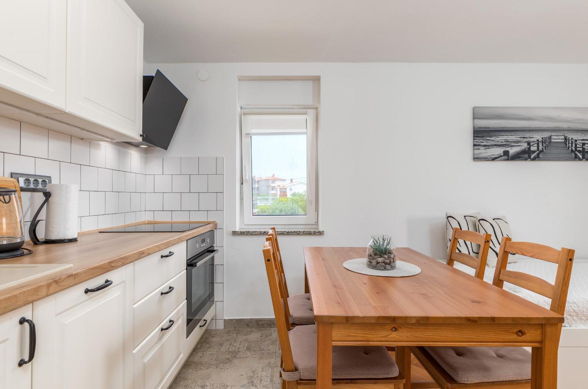 Apartment Tesic Close To The Sea With Shared 4Xbicycles Fažana Esterno foto