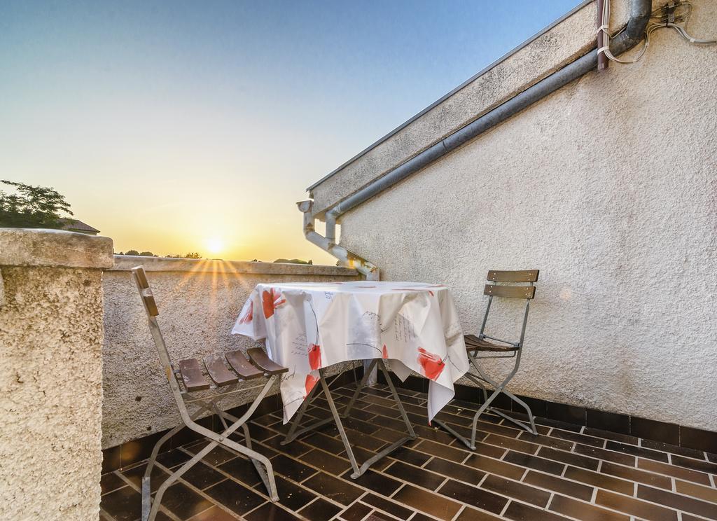 Apartment Tesic Close To The Sea With Shared 4Xbicycles Fažana Esterno foto